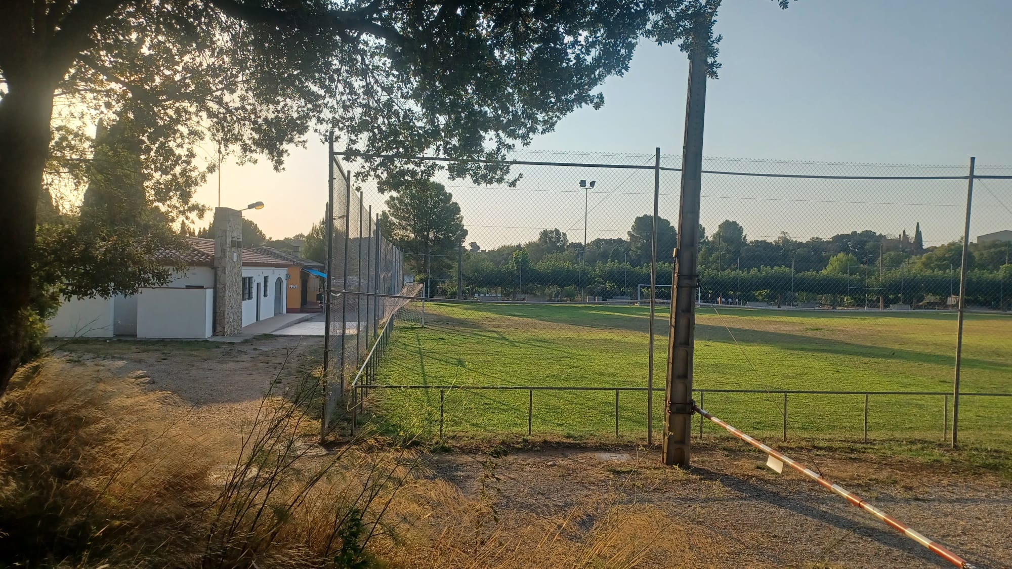 Camp de futbol d'Avinyonet de Puigventós